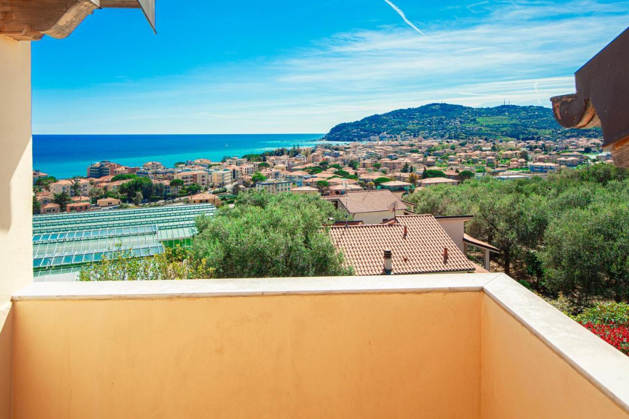 Appartamenti Villa Il Poggiolo Diano Marina Ngoại thất bức ảnh