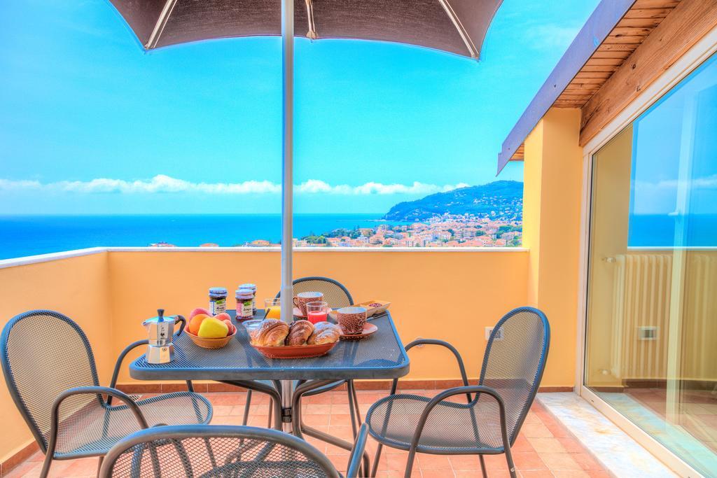 Appartamenti Villa Il Poggiolo Diano Marina Ngoại thất bức ảnh